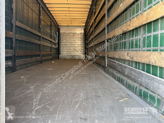 Oplegger Schmitz Cargobull Curtainsider Mega