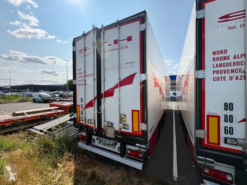 نصف مقطورة Schmitz Cargobull