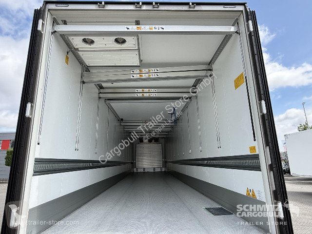 نصف مقطورة Schmitz Cargobull Tiefkühler...