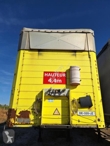 Полуприцеп шторный Schmitz Cargobull