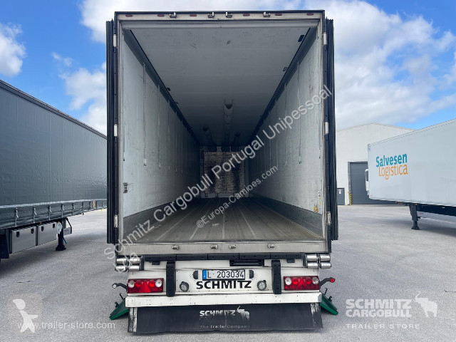 نصف مقطورة Schmitz Cargobull Semitrailer Reefer...