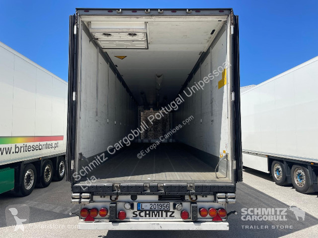 نصف مقطورة Schmitz Cargobull Semitrailer Reefer...