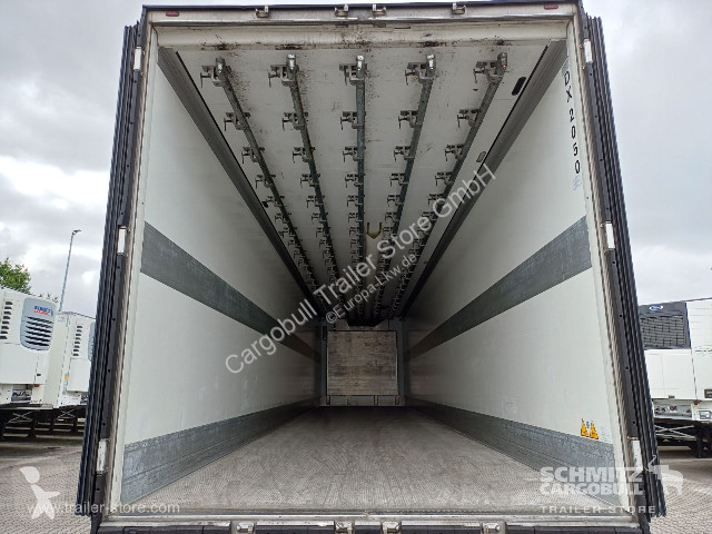نصف مقطورة Schmitz Cargobull Tiefkühler...