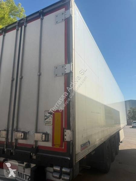 نصف مقطورة Schmitz Cargobull