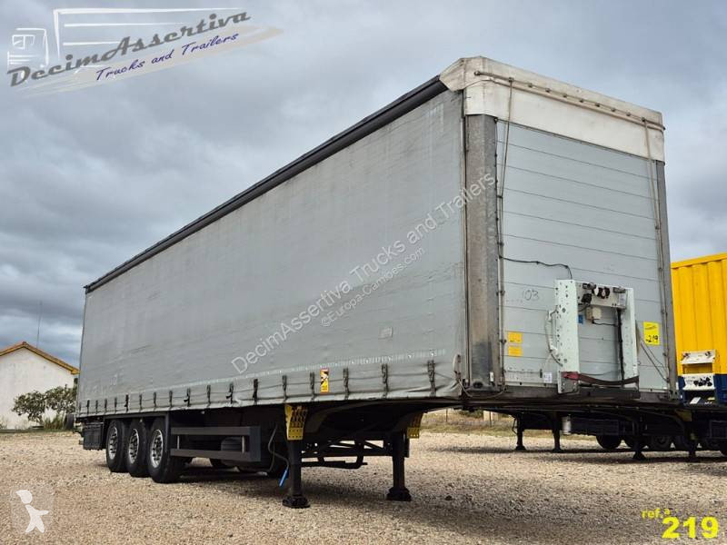 نصف مقطورة Schmitz Cargobull