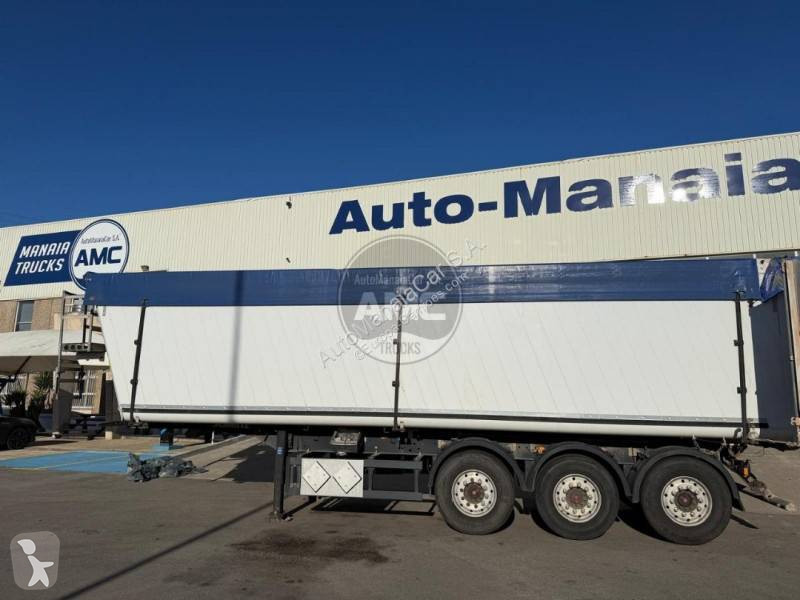 نصف مقطورة Schmitz Cargobull SCB
