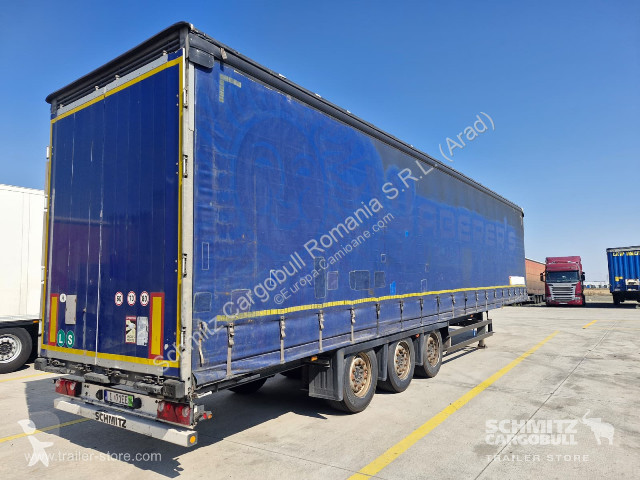 نصف مقطورة Schmitz Cargobull Curtainsider Mega