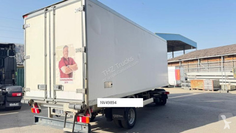 Refrigerated semi-trailer
