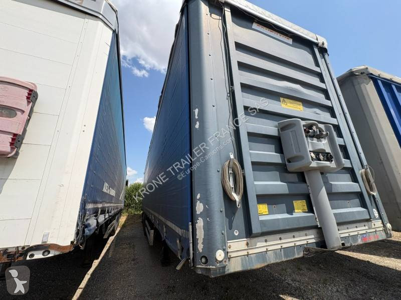 نصف مقطورة Fruehauf