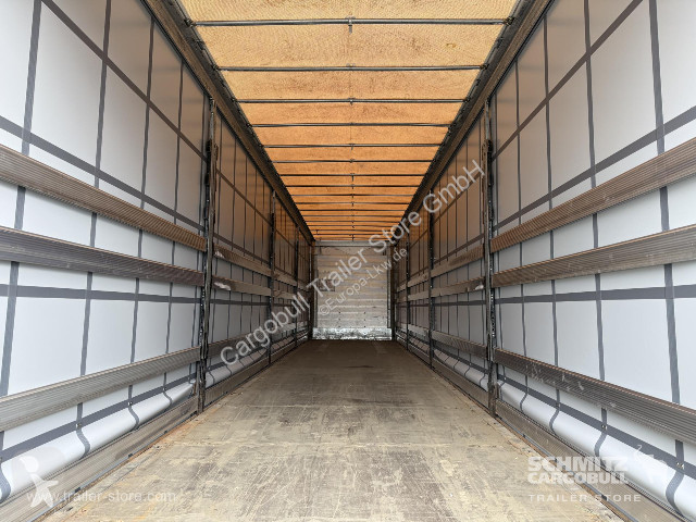 نصف مقطورة Schmitz Cargobull Curtainsider Mega...
