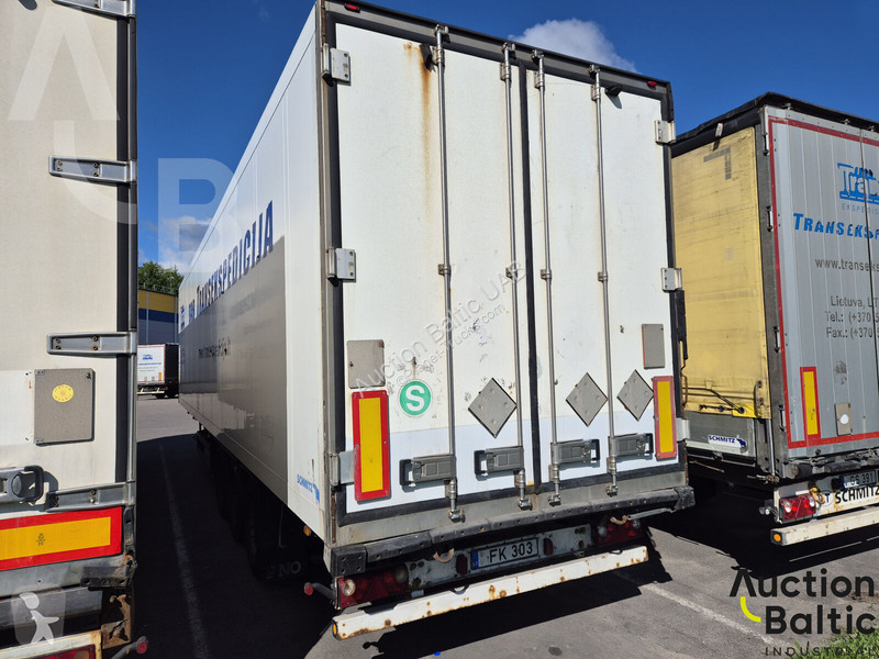 Semiremorca Schmitz Cargobull 24