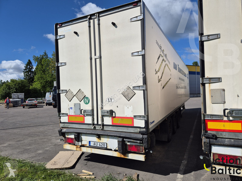Semi remorque Krone 27