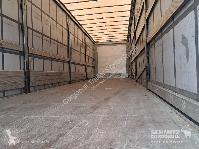 نصف مقطورة Schmitz Cargobull Curtainsider...