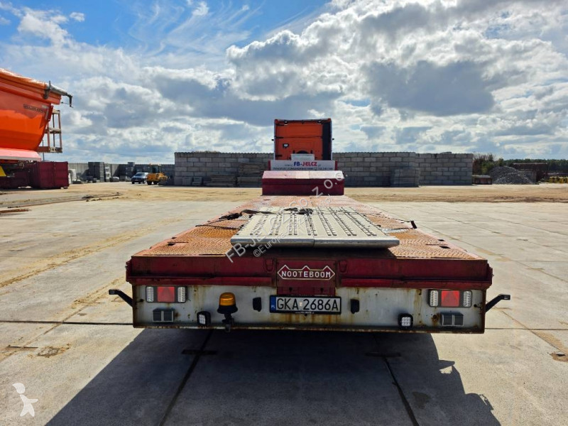 Porta máquinas Nooteboom MCO-58-05V
