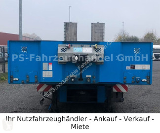 Semi remorque porte engins Schwarzmüller