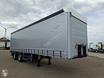 Tautliner semi-trailer