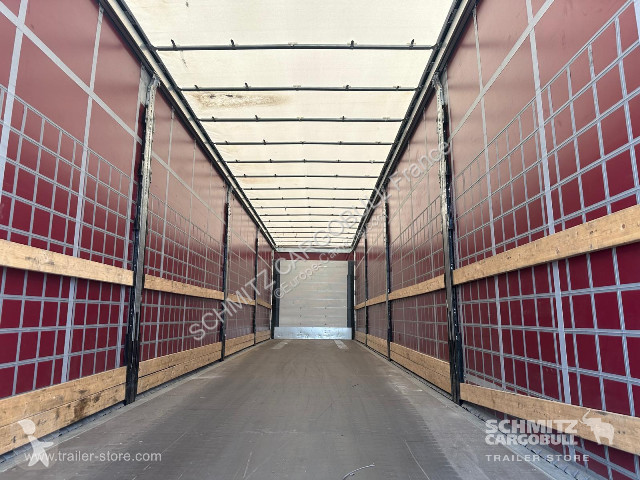 Félpótkocsi Schmitz Cargobull Semitrailer...
