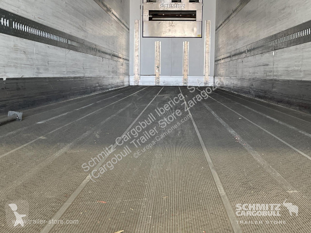 Oplegger Schmitz Cargobull Reefer Standard...