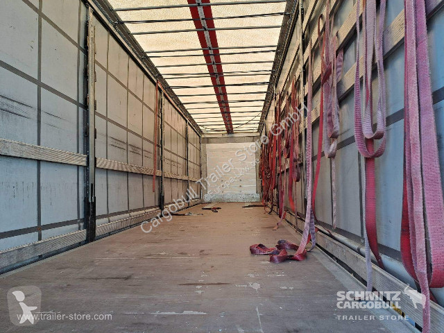 Návěs Schmitz Cargobull Curtainsider Mega Getränke