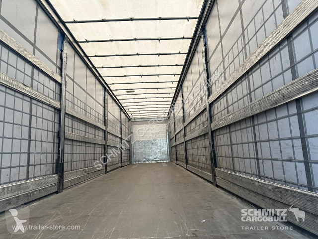 Полуприцеп Schmitz Cargobull Semitrailer...