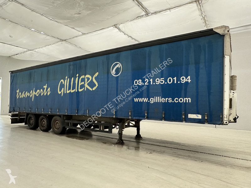 Félpótkocsi Schmitz Cargobull Tautliner