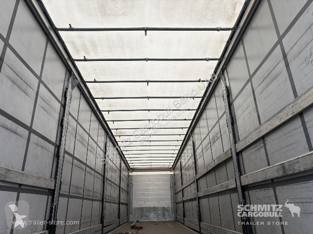Félpótkocsi Schmitz Cargobull Semitrailer...