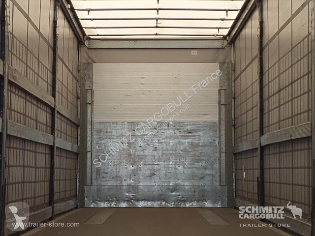 Полуприцеп Schmitz Cargobull Semitrailer...