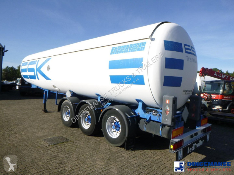 Semiremorca  Gas tank steel 49.7 m3 / 1 comp