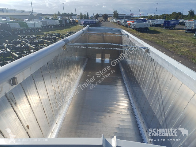 Полуприцеп Schmitz Cargobull Kipper...