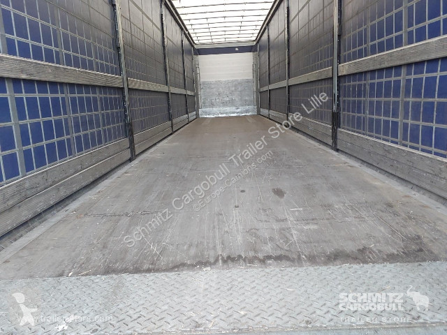 Полуприцеп Schmitz Cargobull Semitrailer...
