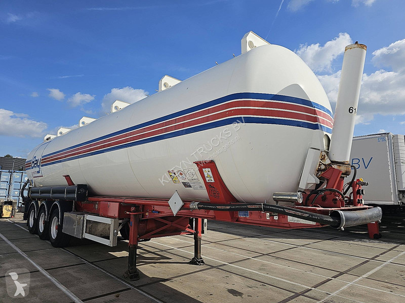 Полуприцеп Feldbinder KIP 60.3 GGVS/ADR