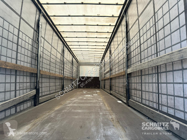 Полуприцеп Schmitz Cargobull Semitrailer...