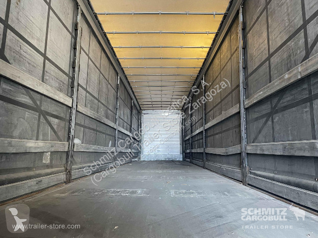 Полуприцеп Schmitz Cargobull Curtainsider Standard