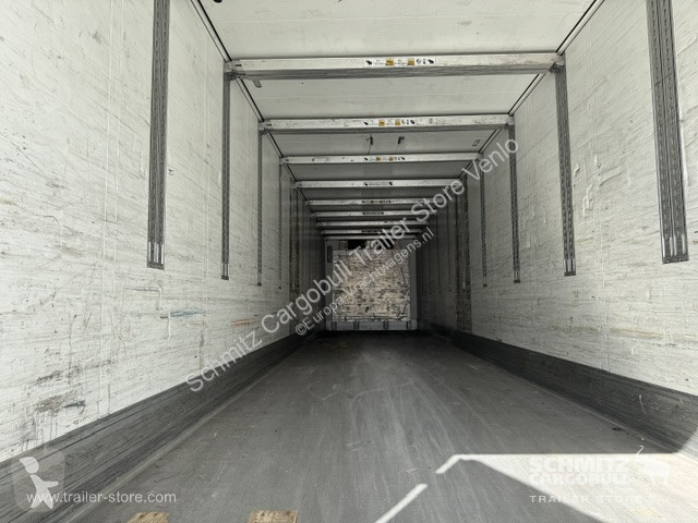 Полуприцеп Schmitz Cargobull Tiefkühler...