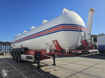 Полуприцеп цистерна Feldbinder