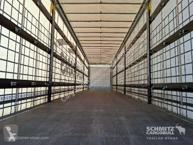نصف مقطورة Schmitz Cargobull Curtainsider...