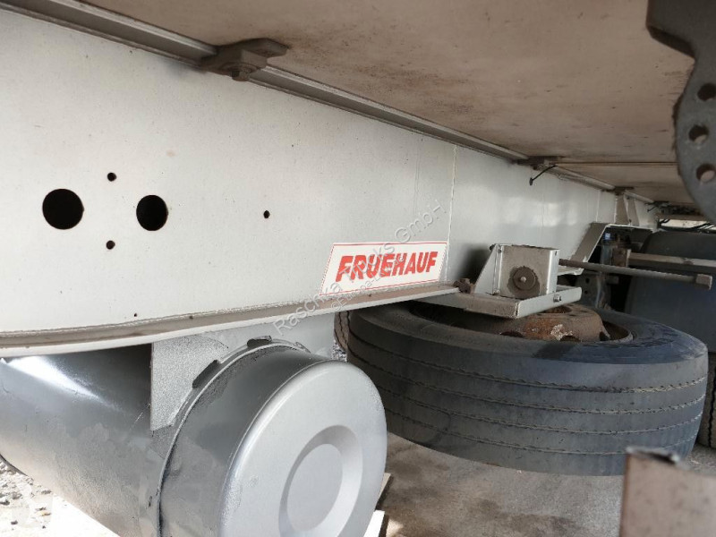 Semirremolque Fruehauf Carrier Vector 1550...