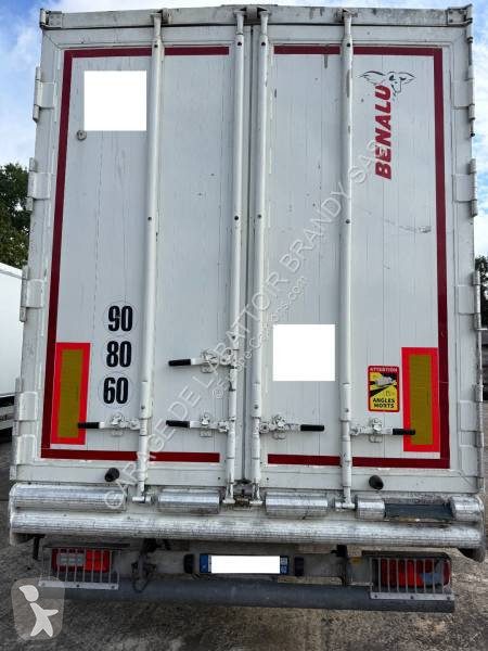 Semitrailer Benalu