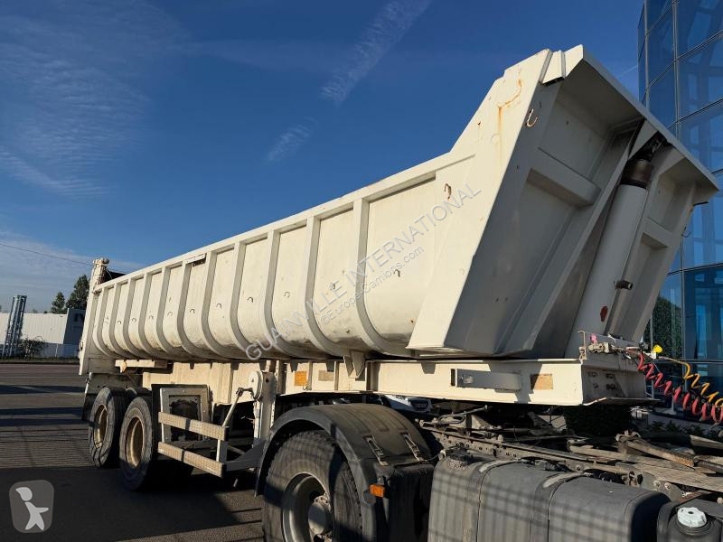 Fruehauf  semi-trailer