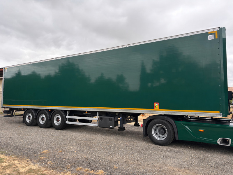 نصف مقطورة Lecitrailer fourgon