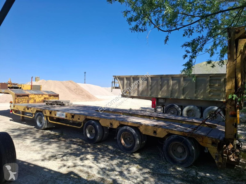 Nicolas  semi-trailer