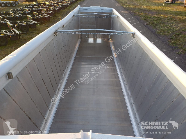 Schmitz Cargobull Kipper Alukastenmulde 52m³...