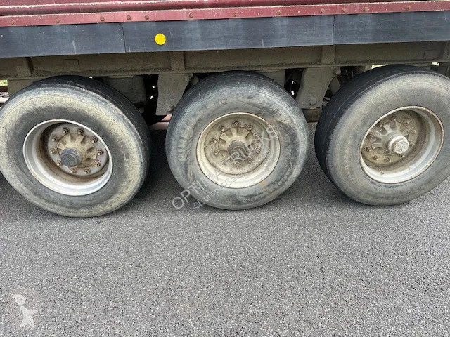 LAG 0-3-39 semi-trailer