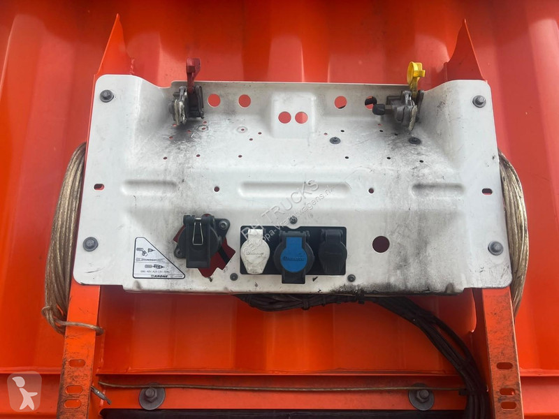 Oplegger Krone 3 AXLE BPW + SLIDING ROOF