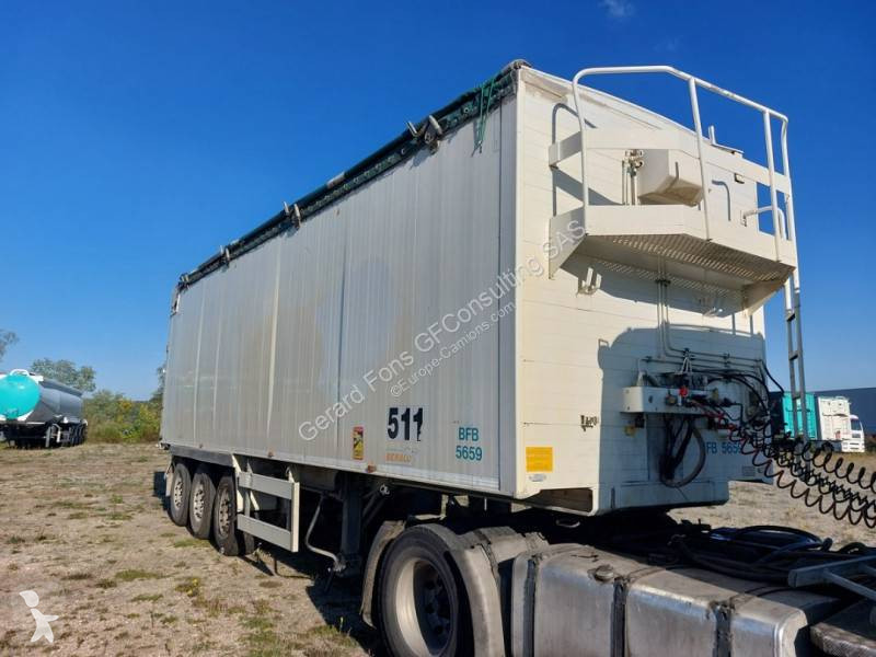 Benalu  semi-trailer