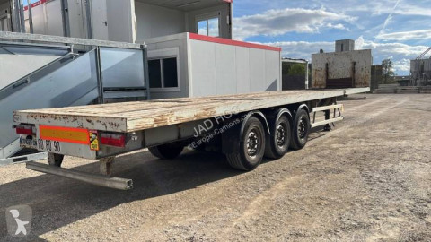 Kaiser flatbed semi-trailer