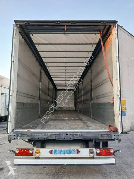 نصف مقطورة Schmitz Cargobull