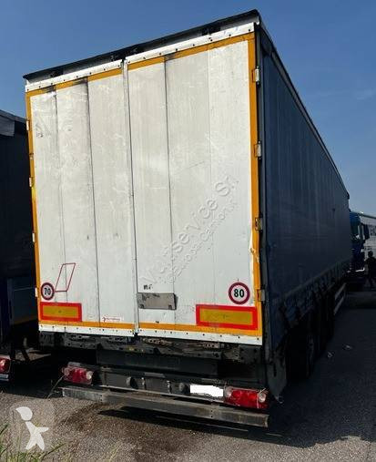 Merker M300 01 0Y semi-trailer