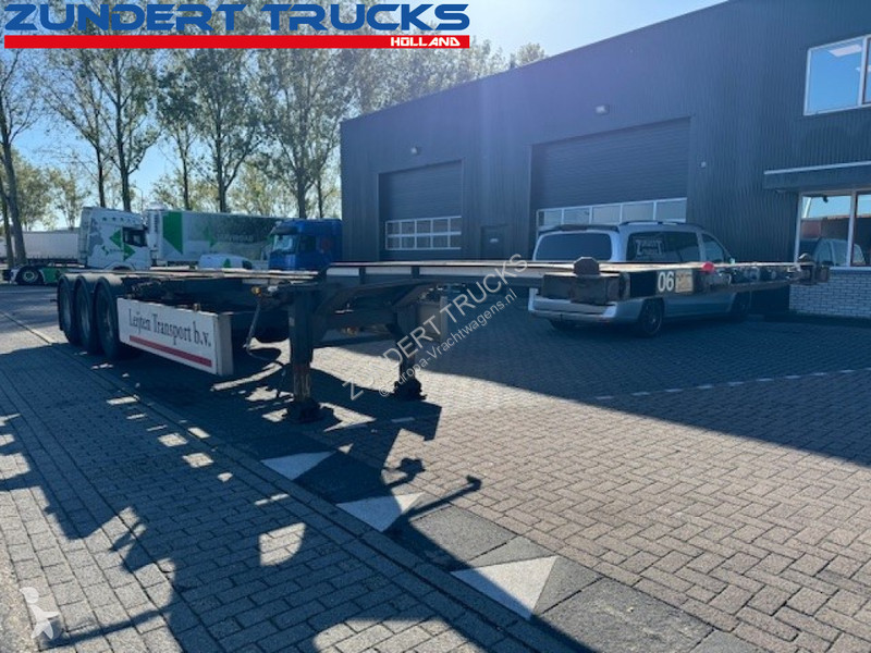 Renders 3 AS MULTI CONTAINER CHASSIS, LIFT AXLE...