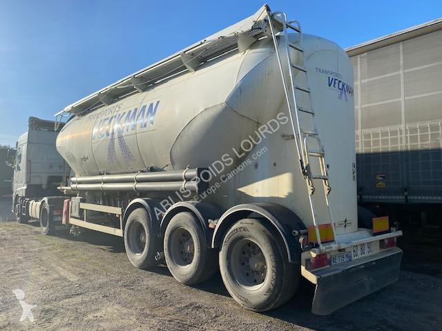 Spitzer  semi-trailer